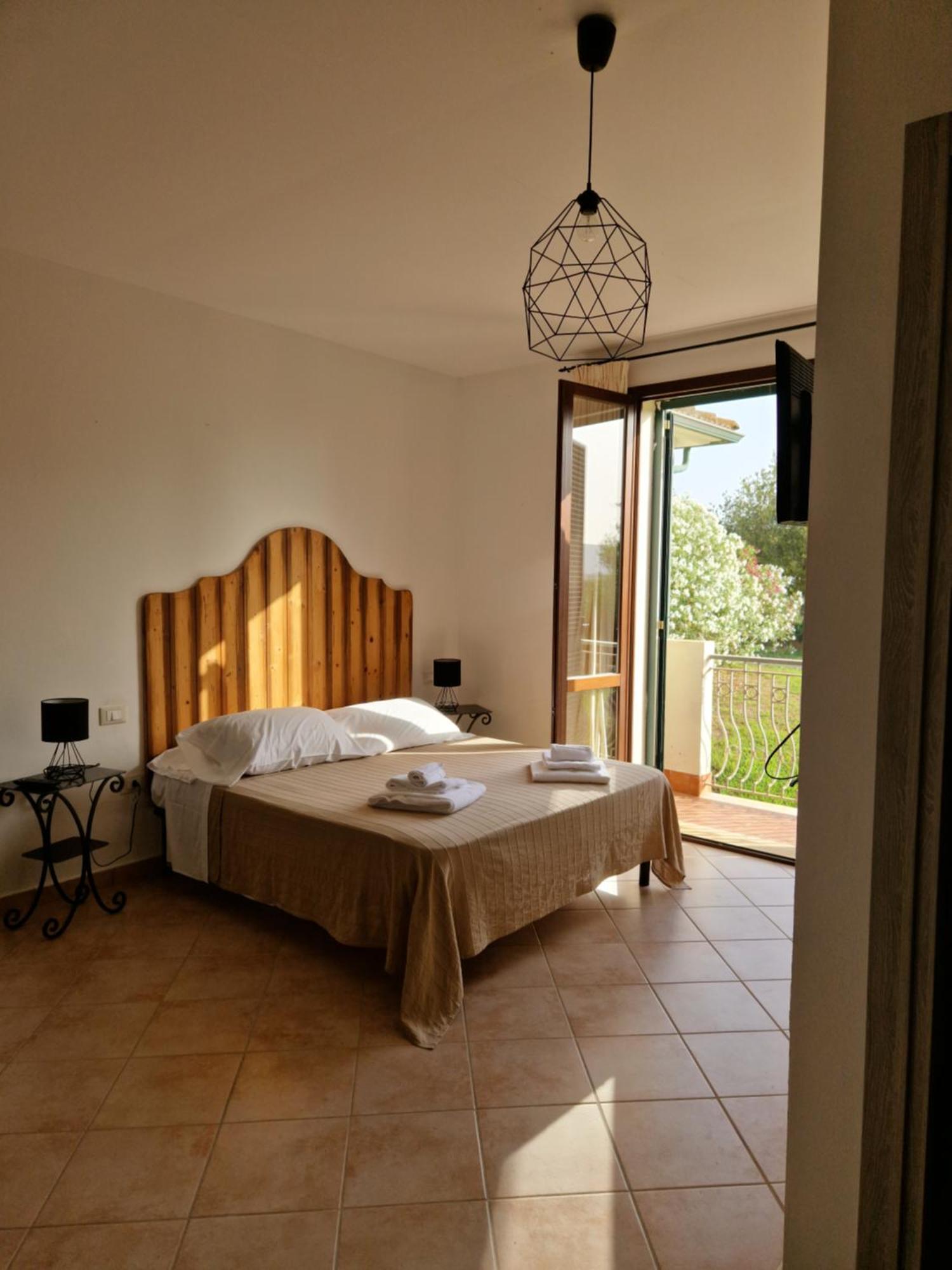 Tenute Delogu Villa Santa Maria la Palma Exterior foto